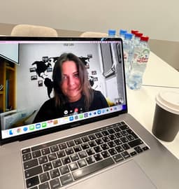 Сегодня выпил онлайн-кофе с Юлией Бажановой,... image preview